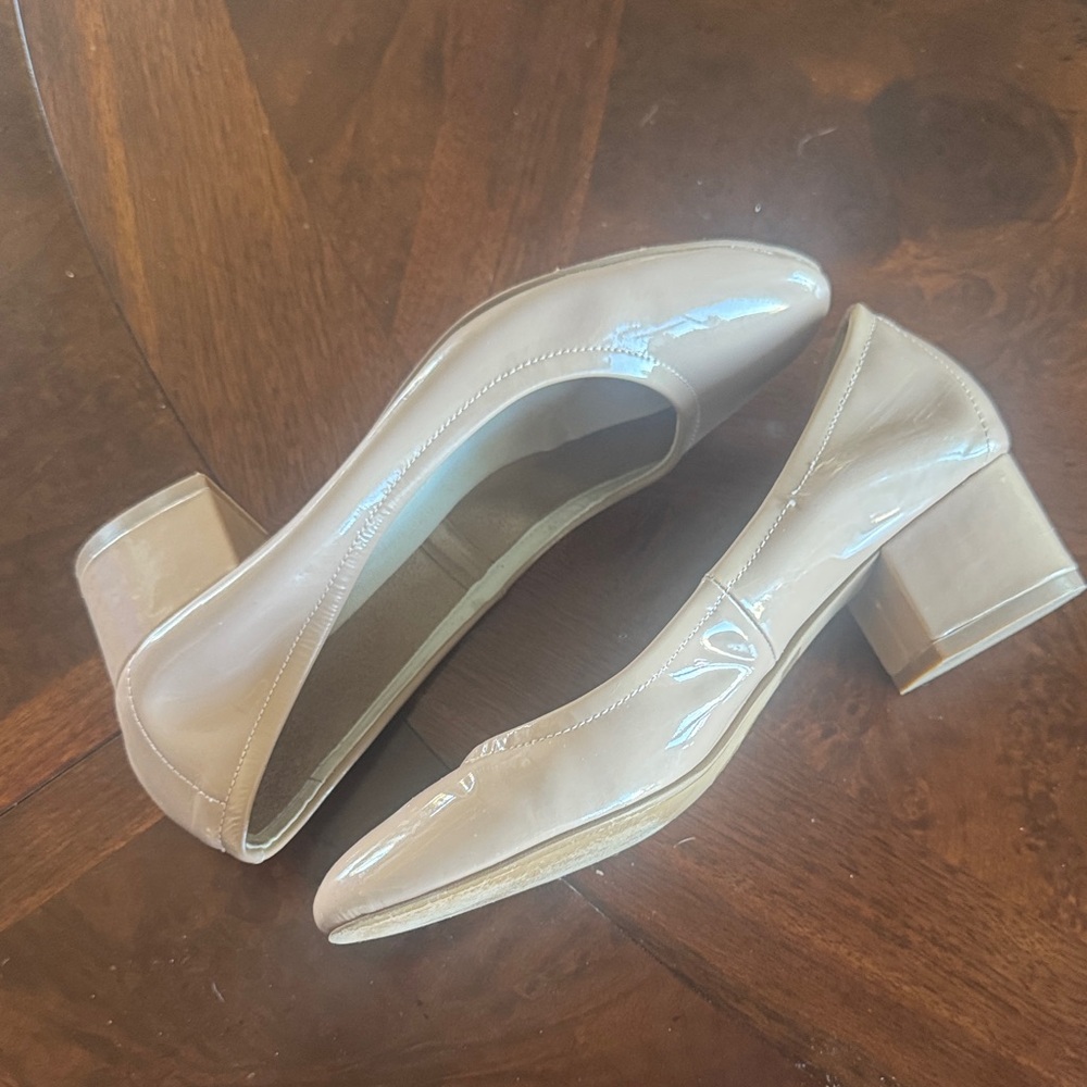 Jeffrey Campbell Beige Patent Block Heel Pumps